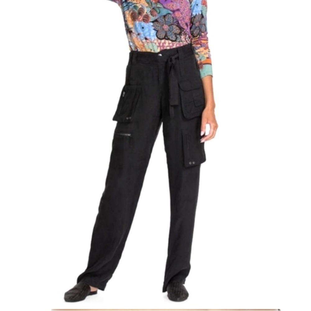 Johnny Was Pete and Greta Hailey Black Cargo Pants 8 NWT